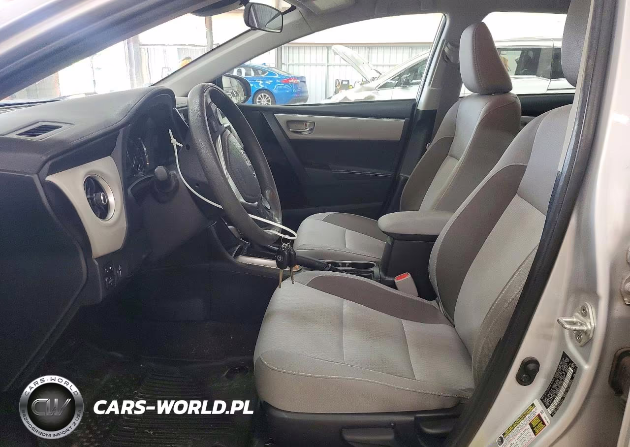 2019 Toyota Corolla Le VIN:2T1BURHE6KC152617 - 7