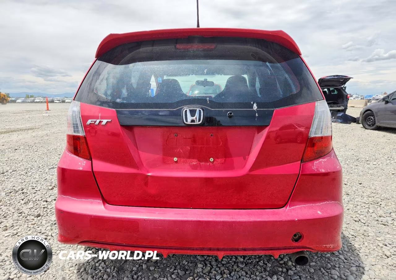 2010 Honda Fit Sport VIN:JHMGE8H48AC015737 - 6