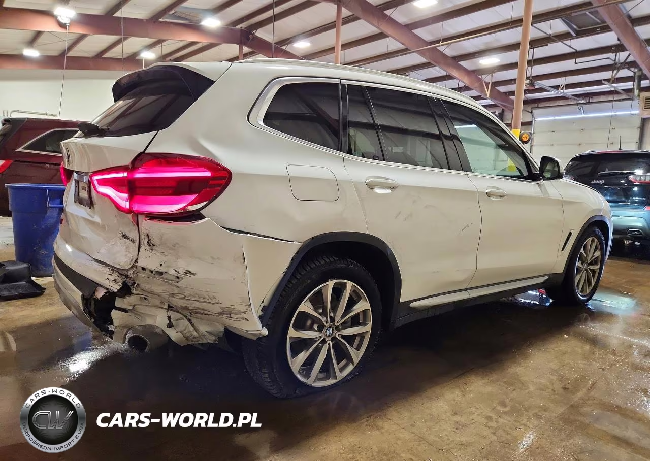 2018 BMW X3 xDrive30I VIN:5UXTR9C51JLD69076 - 3