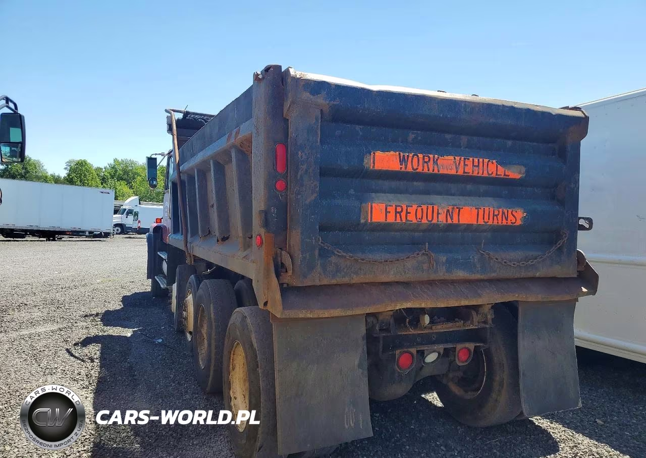 2000 Volvo Convention - Semi Truck VIN:4V5JC2UF6YN869285 - 3