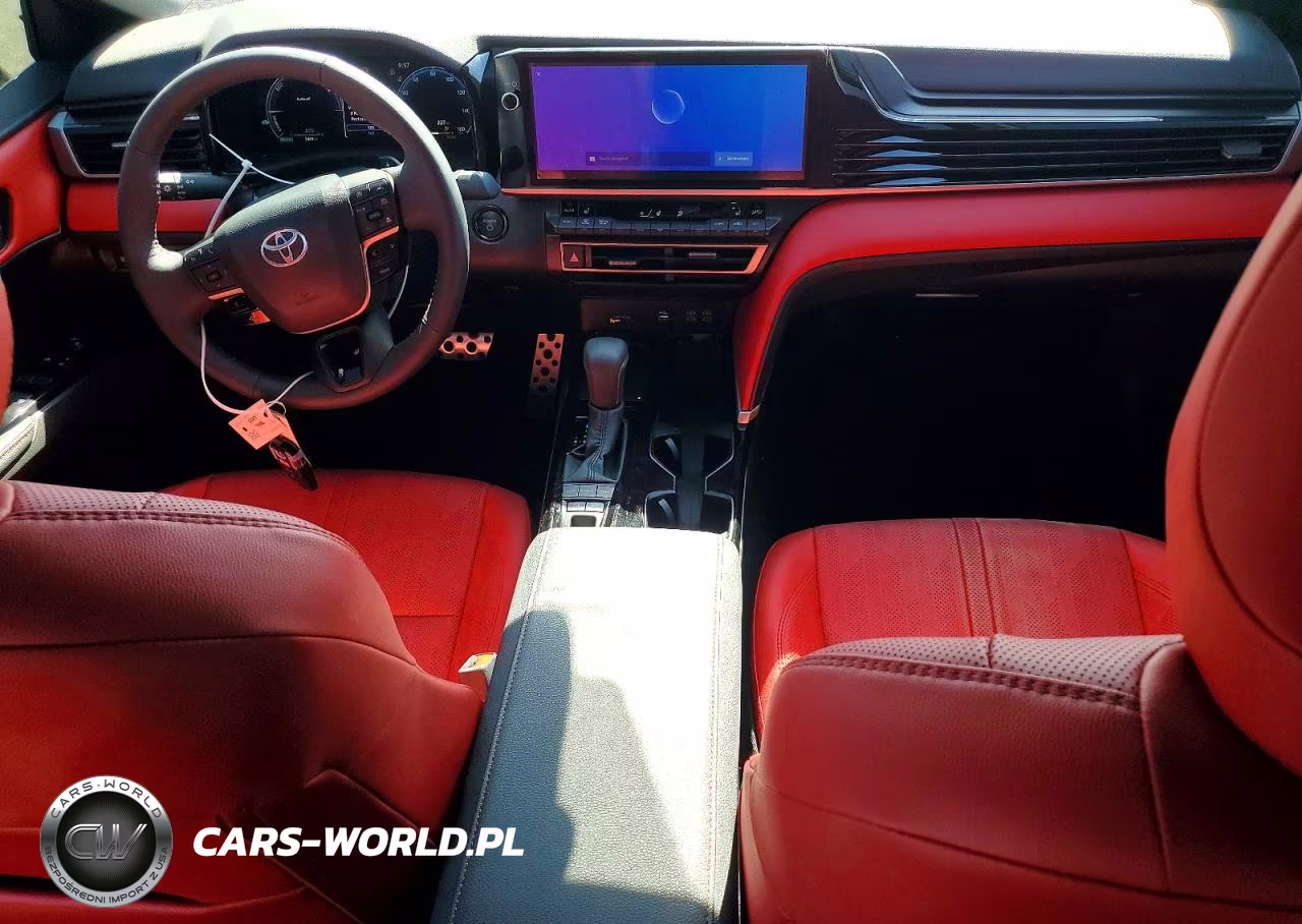 2026 Toyota Camry Xse VIN:4T1DAACKXTU681973 - 8