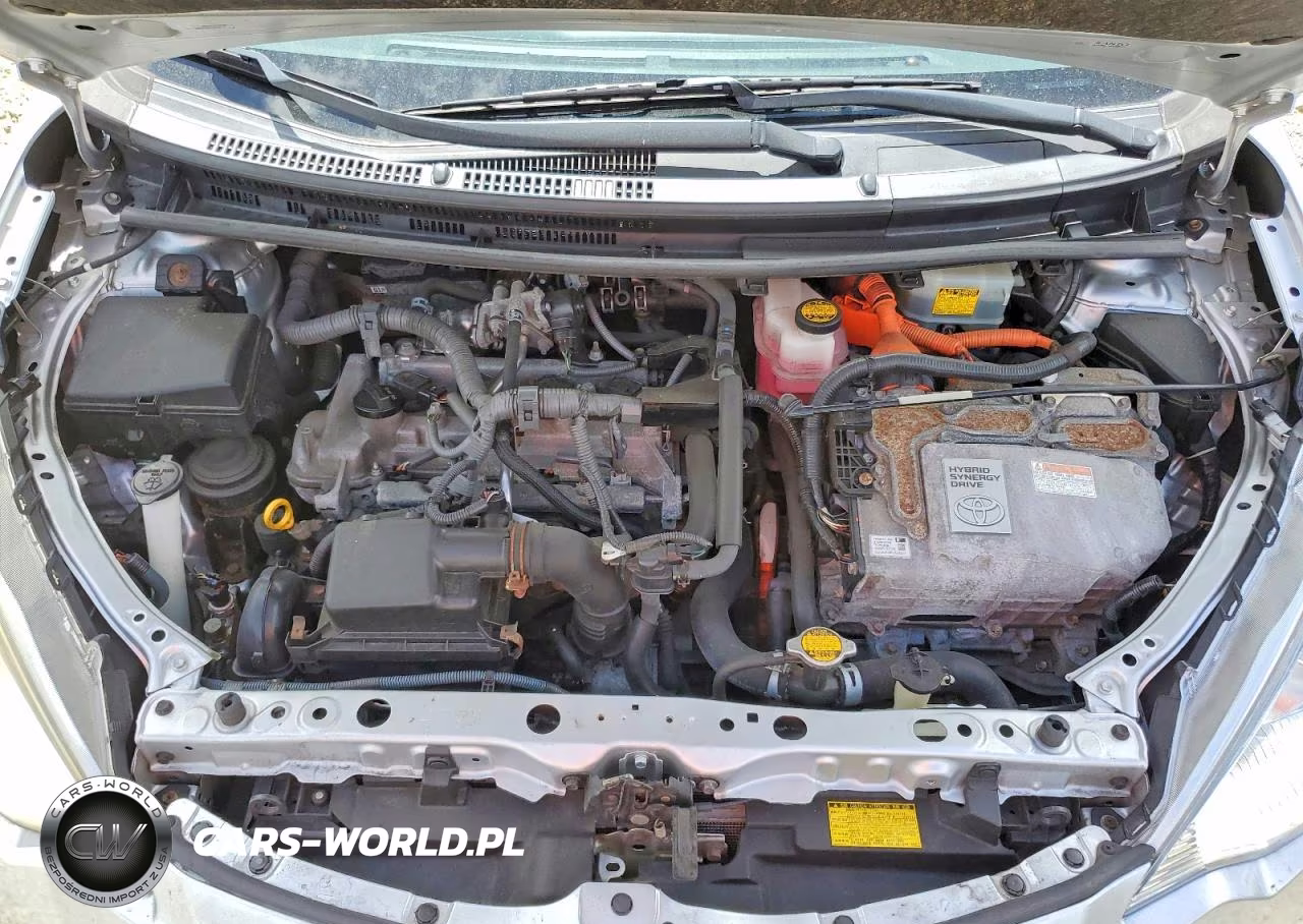 2012 Toyota Prius C Two VIN:JTDKDTB38C1002759 - 11
