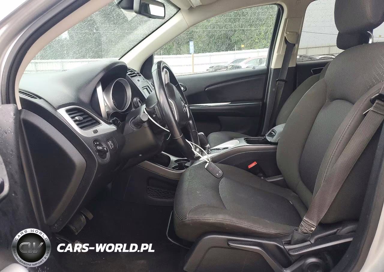2019 Dodge Journey Se VIN:3C4PDCBB5KT687078 - 7