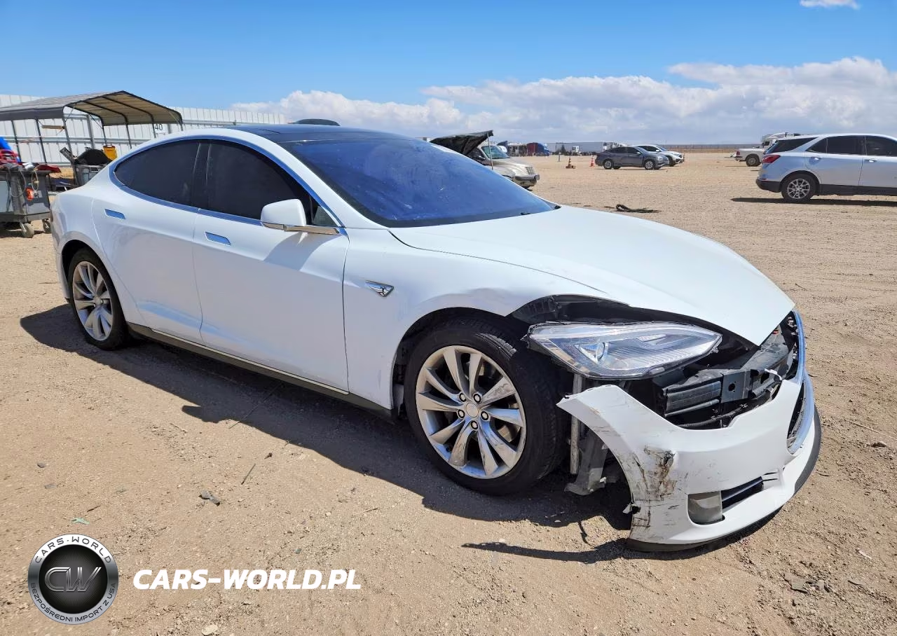 2013 Tesla Model S VIN:5YJSA1CG3DFP27497 - 4