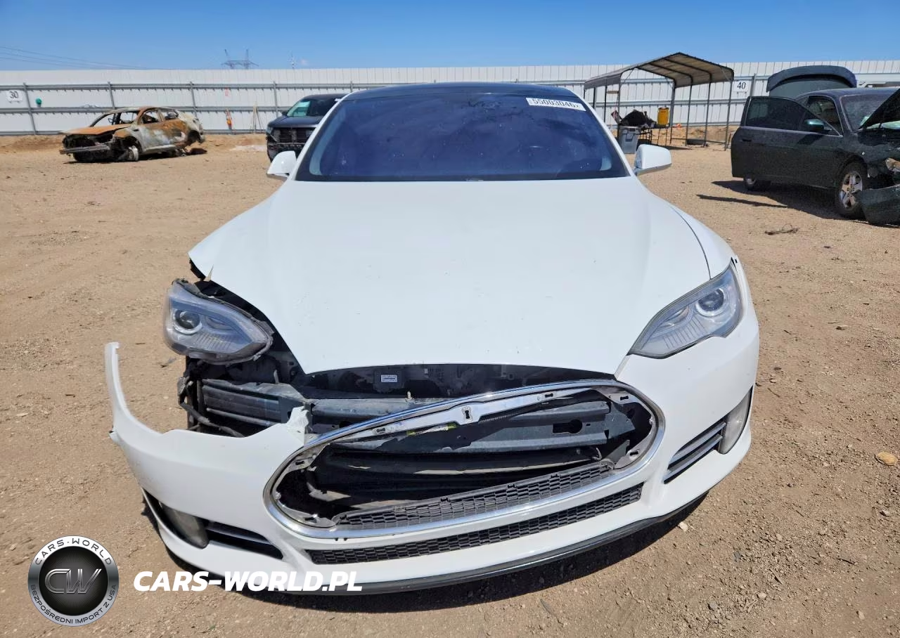 2013 Tesla Model S VIN:5YJSA1CG3DFP27497 - 5