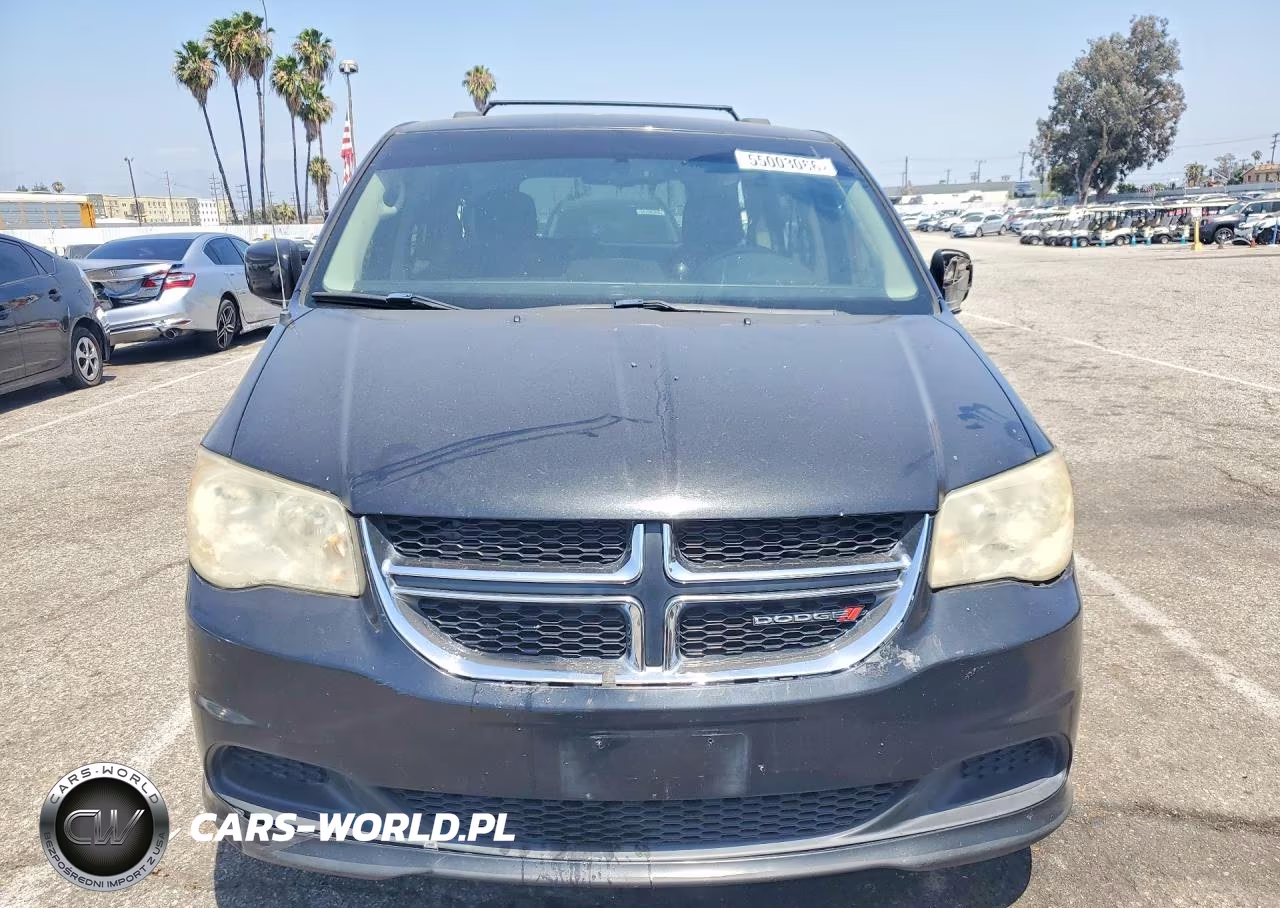 2012 Dodge Grand Caravan Sxt VIN:2C4RDGCG8CR231588 - 5