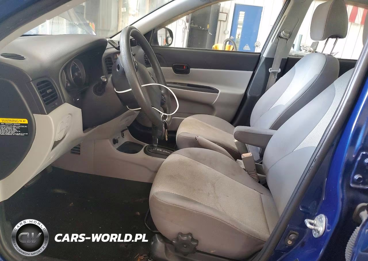 2010 Hyundai Accent Gls VIN:KMHCN4AC4AU476000 - 7