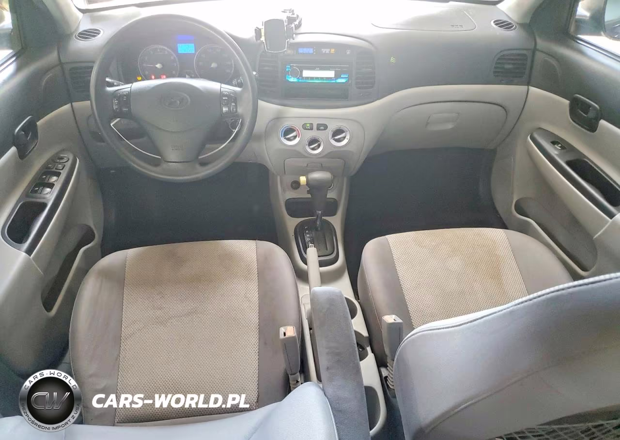 2010 Hyundai Accent Gls VIN:KMHCN4AC4AU476000 - 8