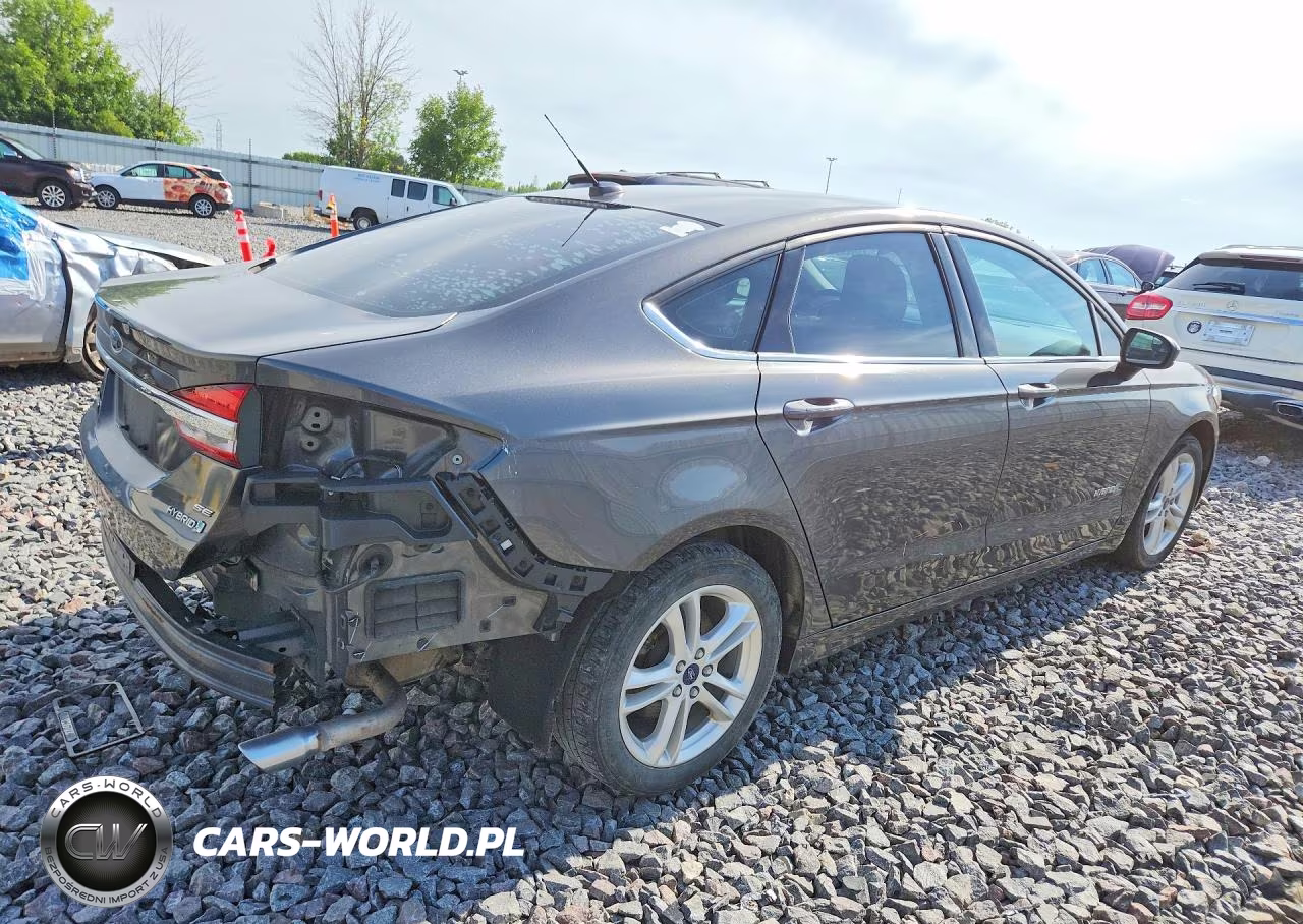 2018 Ford Fusion Se Hybrid VIN:3FA6P0LU7JR274534 - 3