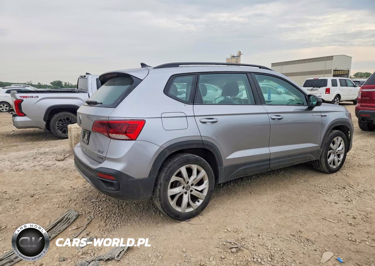 2023 Volkswagen Taos S VIN:3VVAX7B28PM318528 - 3