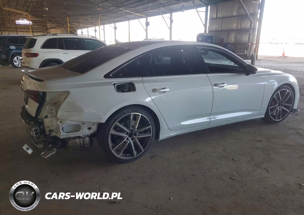 2020 Audi S6 Premium Plus VIN:WAUDFAF23LN085273 - 3
