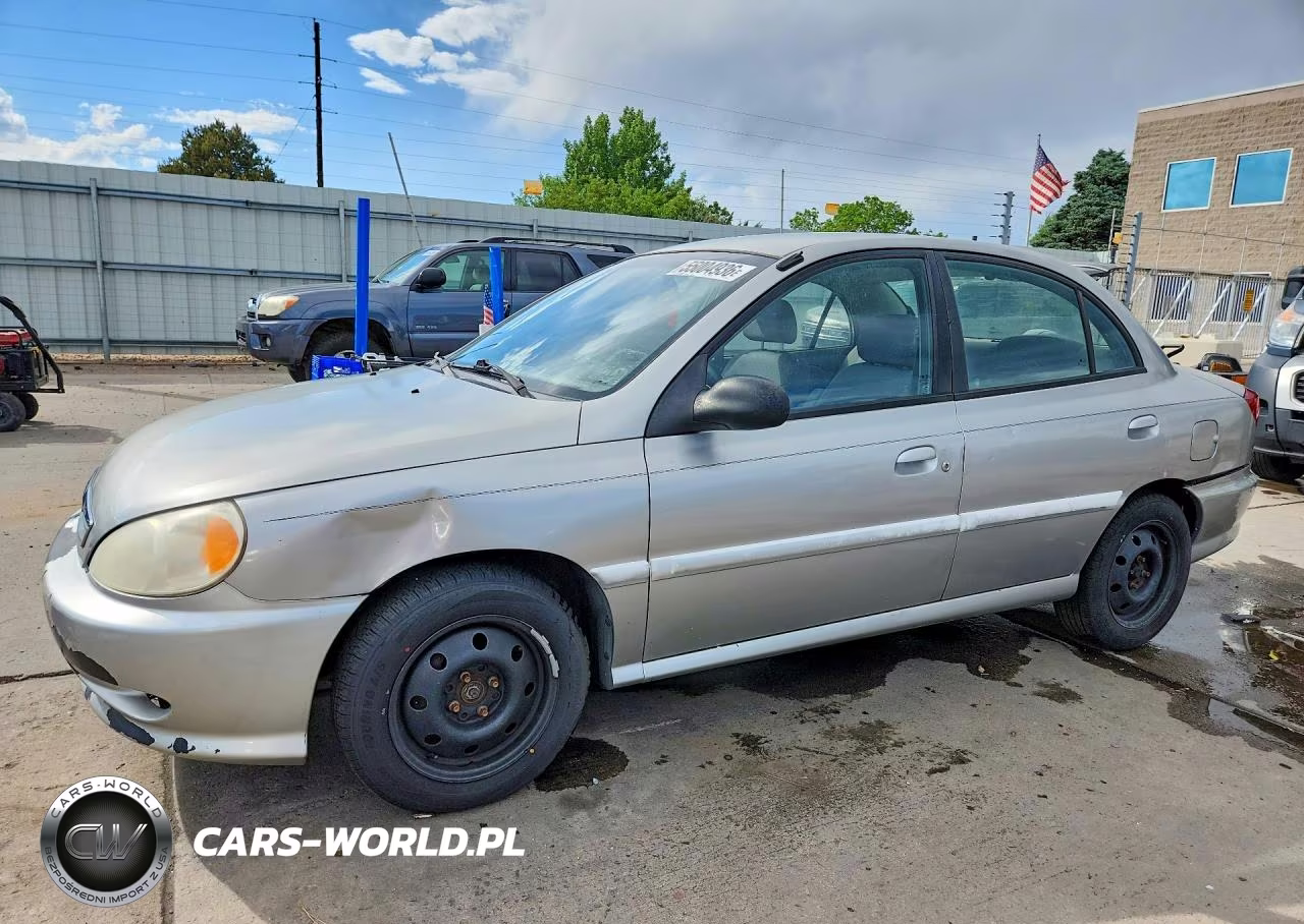 2002 Kia Rio Base