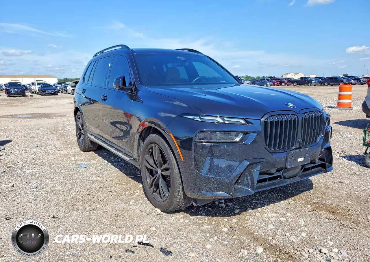 2023 BMW X7 xDrive40I VIN:5UX23EM02P9P36482 - 4