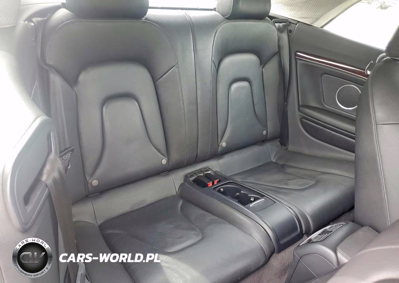 2010 Audi A5 Premium Plus VIN:WAULFAFH8AN026071 - 10