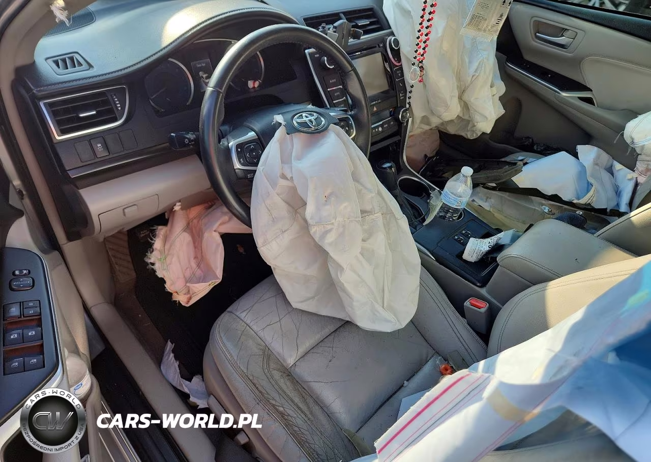2016 Toyota Camry Xle VIN:4T4BF1FK5GR517210 - 8
