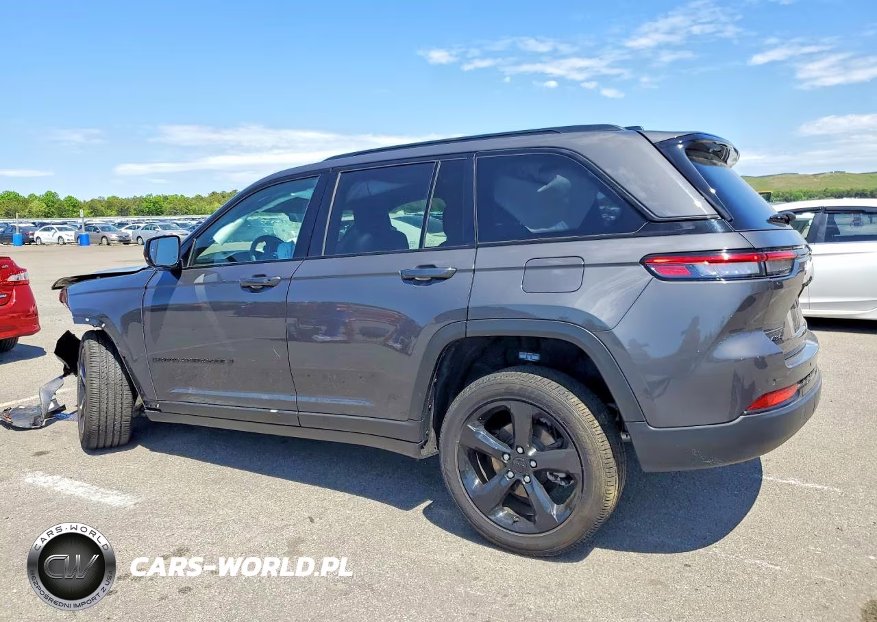 2025 Jeep Grand Cherokee Laredo VIN:1C4RJHAG2SC319495 - 2