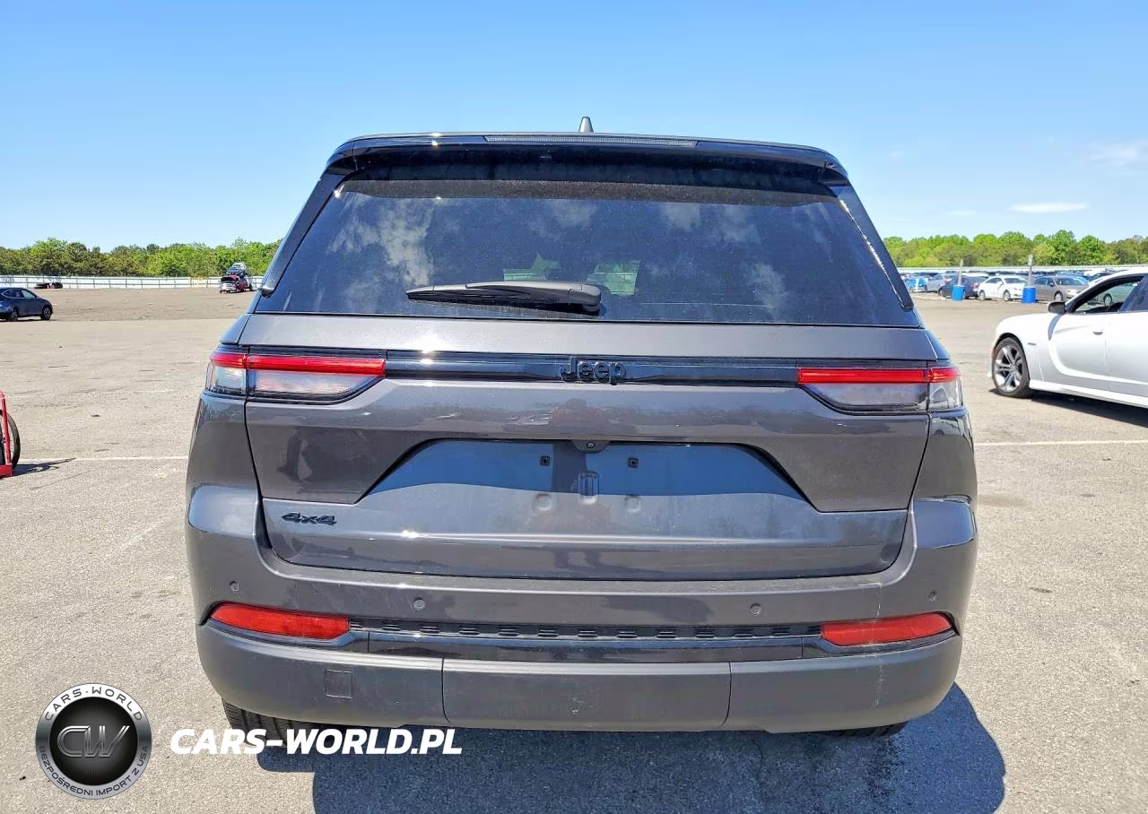 2025 Jeep Grand Cherokee Laredo VIN:1C4RJHAG2SC319495 - 6