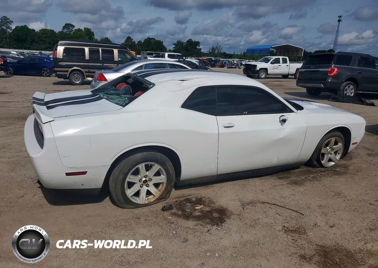 2013 Dodge Challenger Sxt VIN:2C3CDYAG4DH561920 - 3