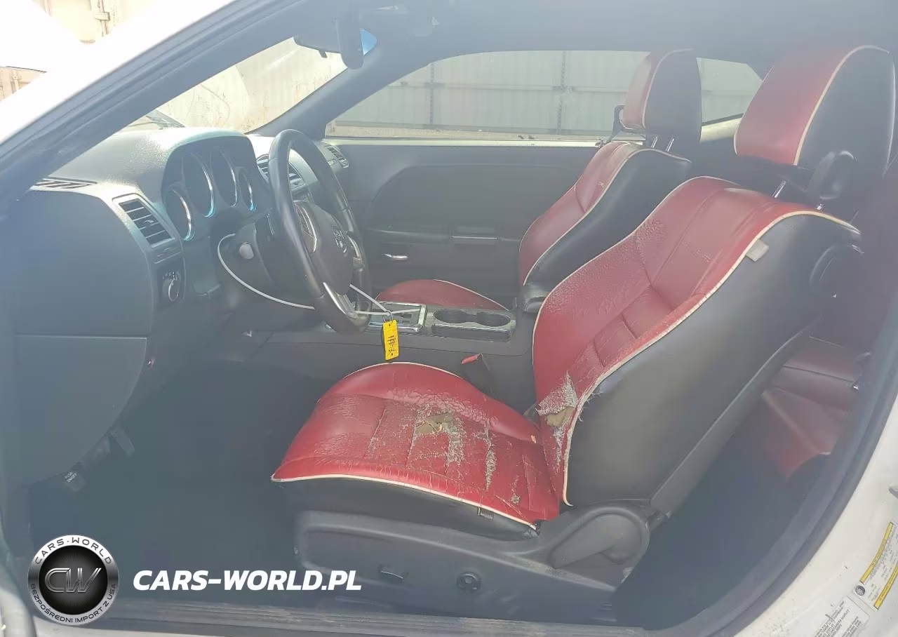 2013 Dodge Challenger Sxt VIN:2C3CDYAG4DH561920 - 7