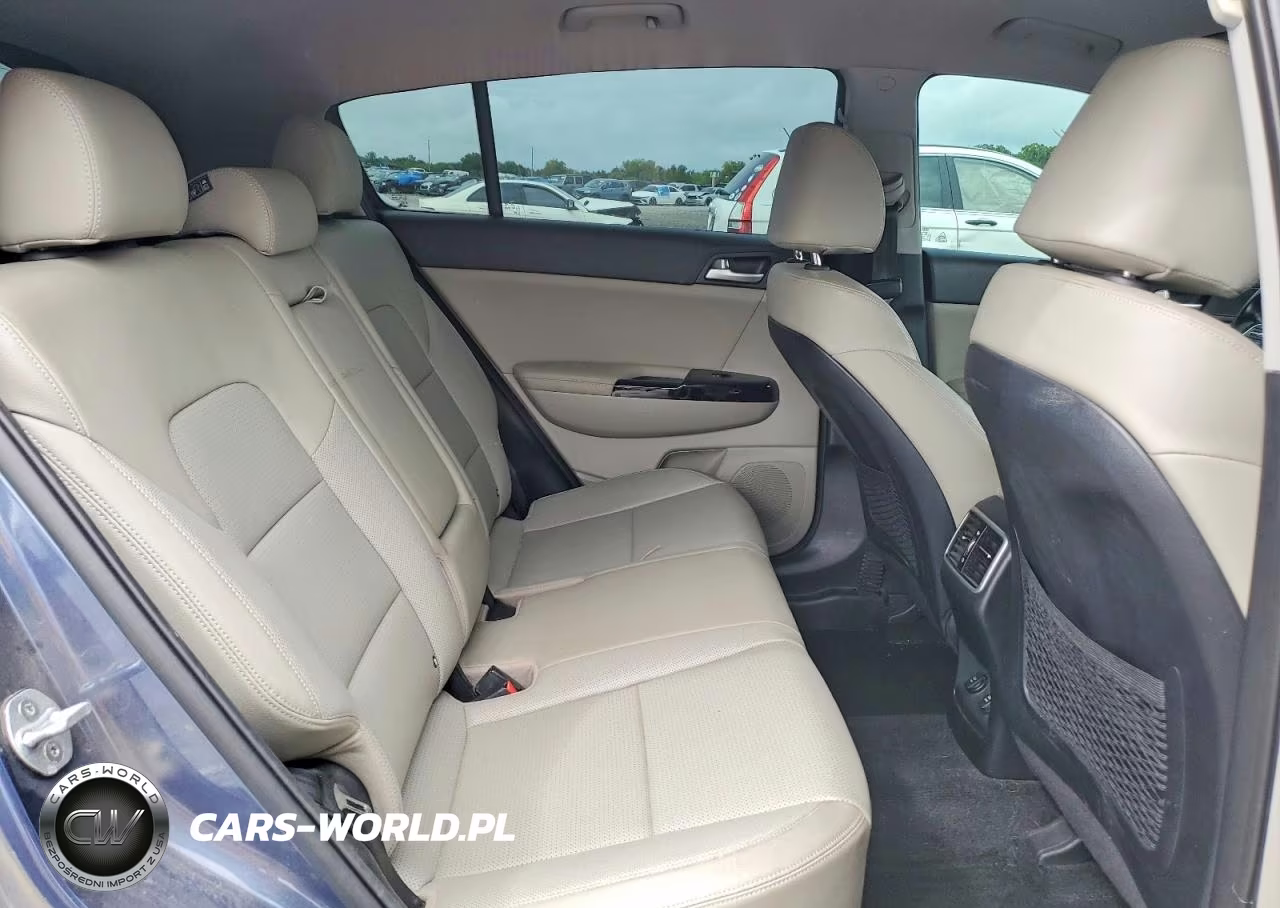 2020 Kia Sportage Ex VIN:KNDPN3AC8L7840498 - 11