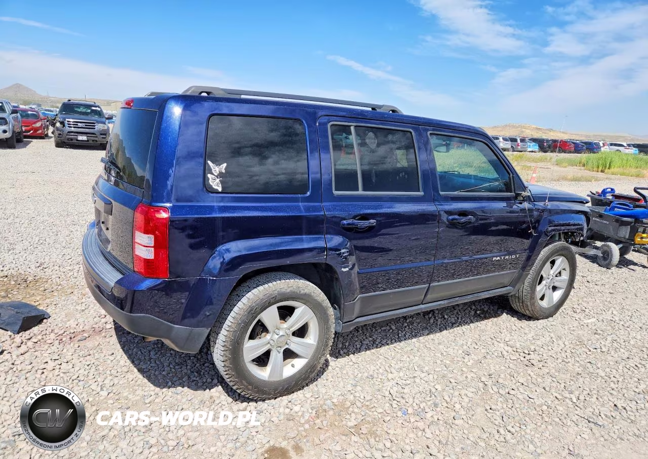2016 Jeep Patriot Sport VIN:1C4NJRBB5GD512006 - 3