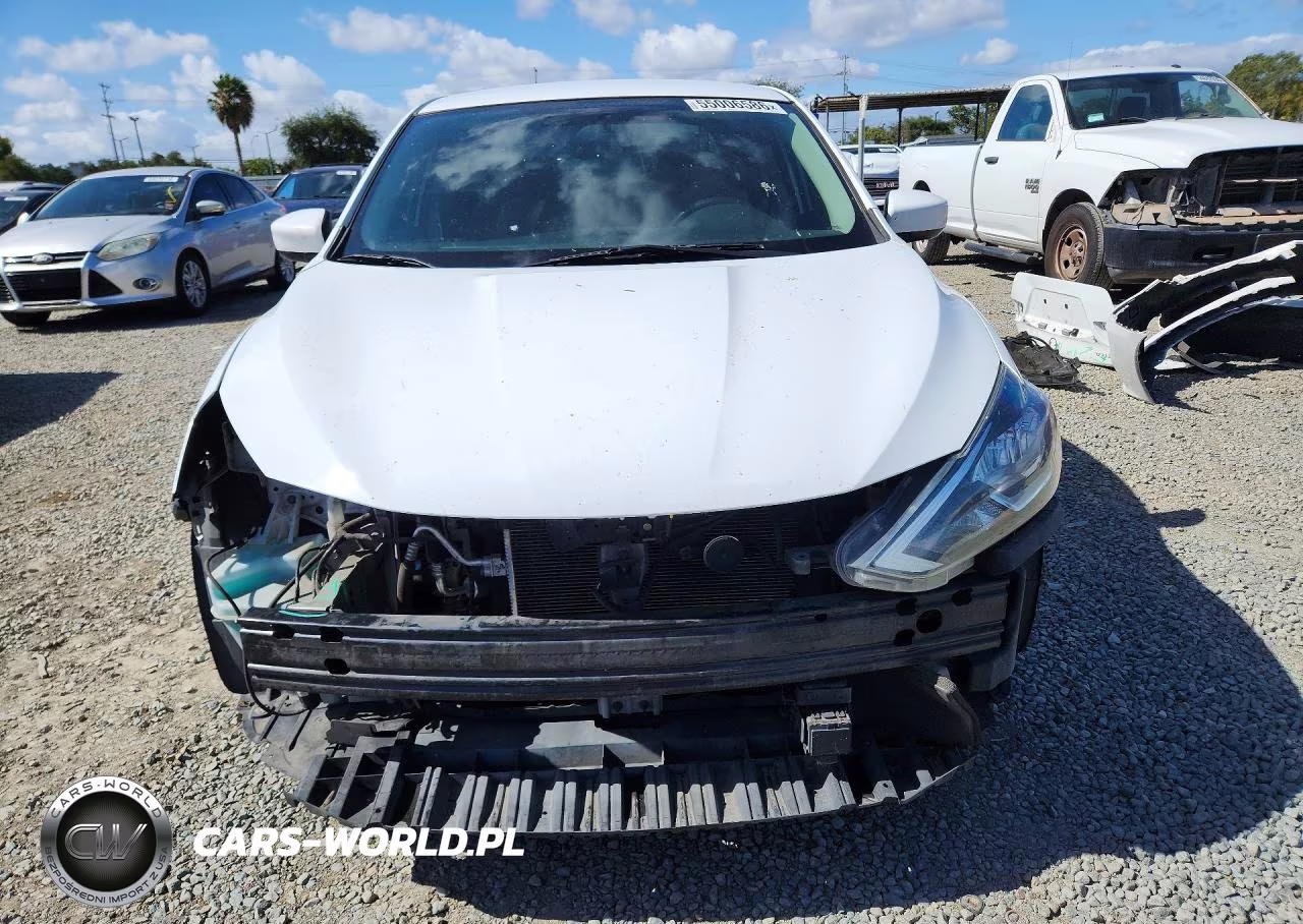 2019 Nissan Sentra S VIN:3N1AB7AP2KY375189 - 5