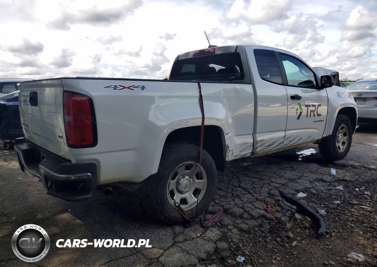 2021 Chevrolet Colorado VIN:1GCHTBEN5M1204884 - 3