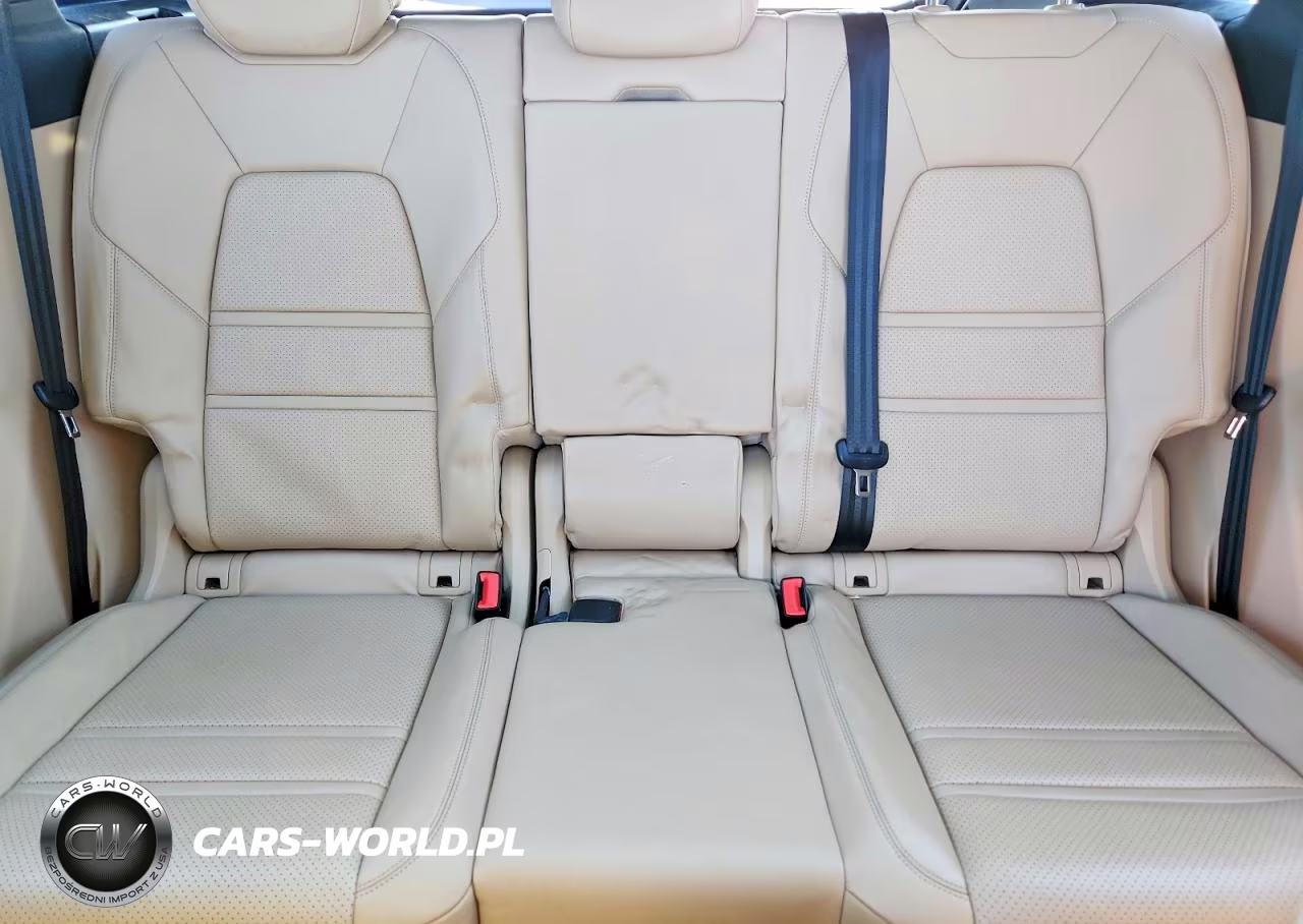 2021 Porsche Cayenne VIN:WP1AA2AY2MDA04467 - 10