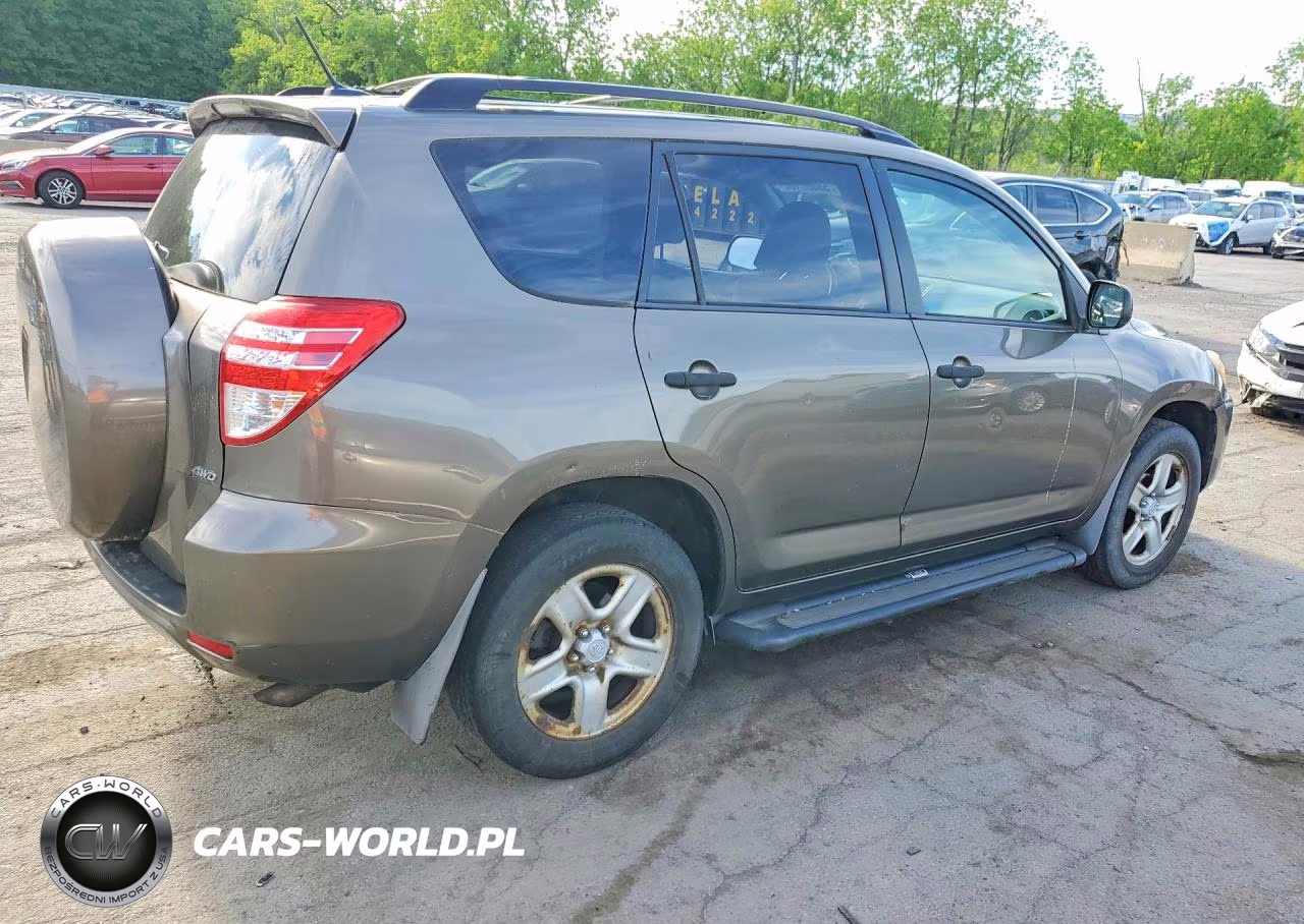 2009 Toyota Rav4 Base VIN:JTMBF33V195000640 - 3