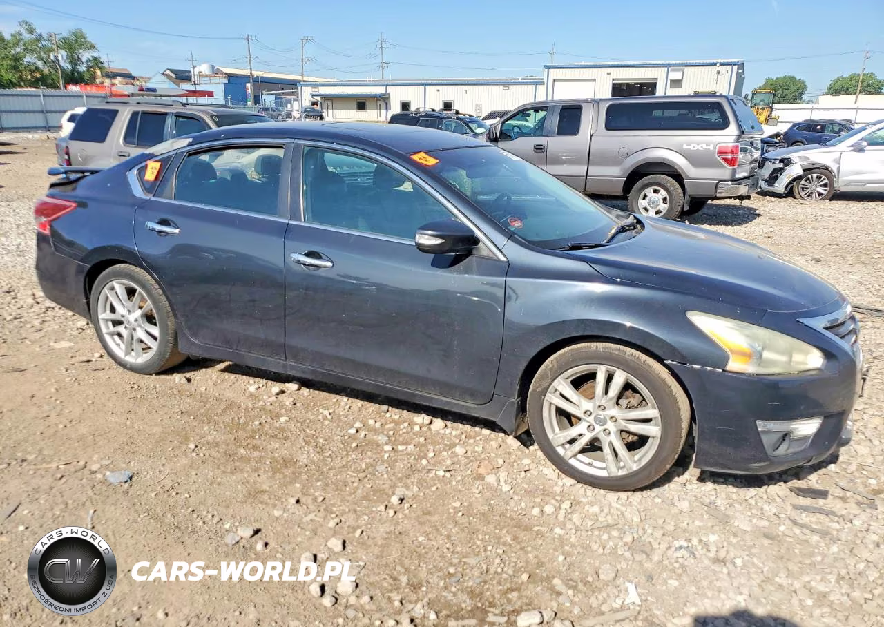 2013 Nissan Altima 3.5 S VIN:1N4BL3AP5DC228504 - 4