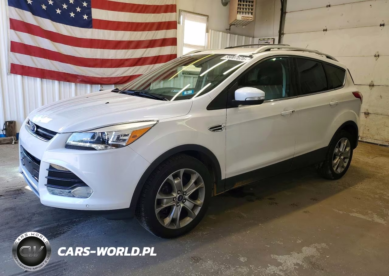 2016 Ford Escape Titanium – zdjęcie 1 z 13