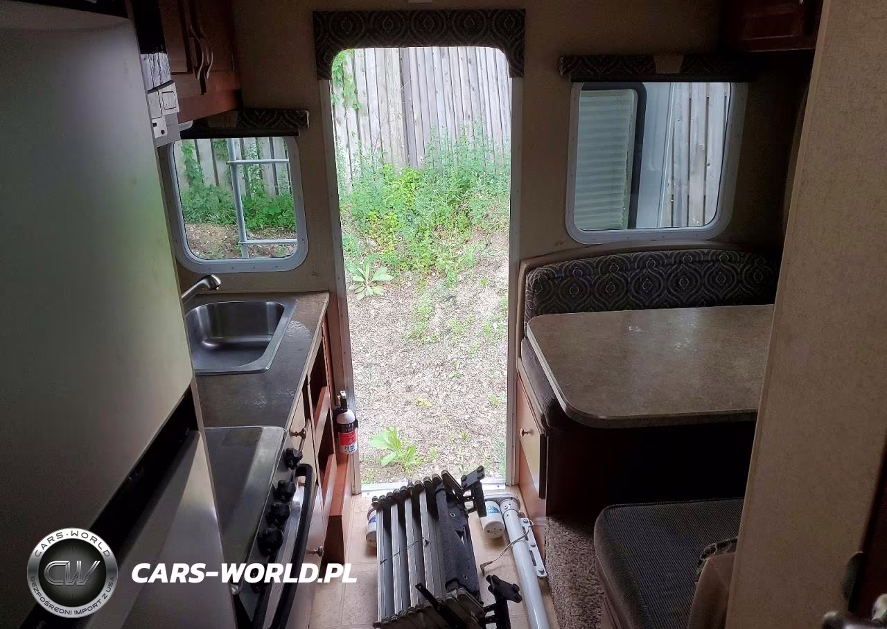 2019 North Country Arctic Fox 865 VIN:1NCJ865NXK0114718 - 5