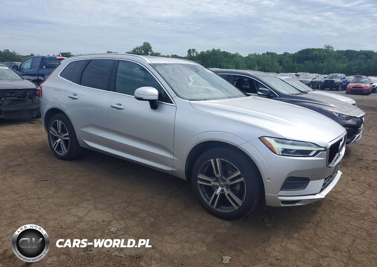 2018 Volvo Xc60 T5 VIN:LYV102RK0JB077329 - 4