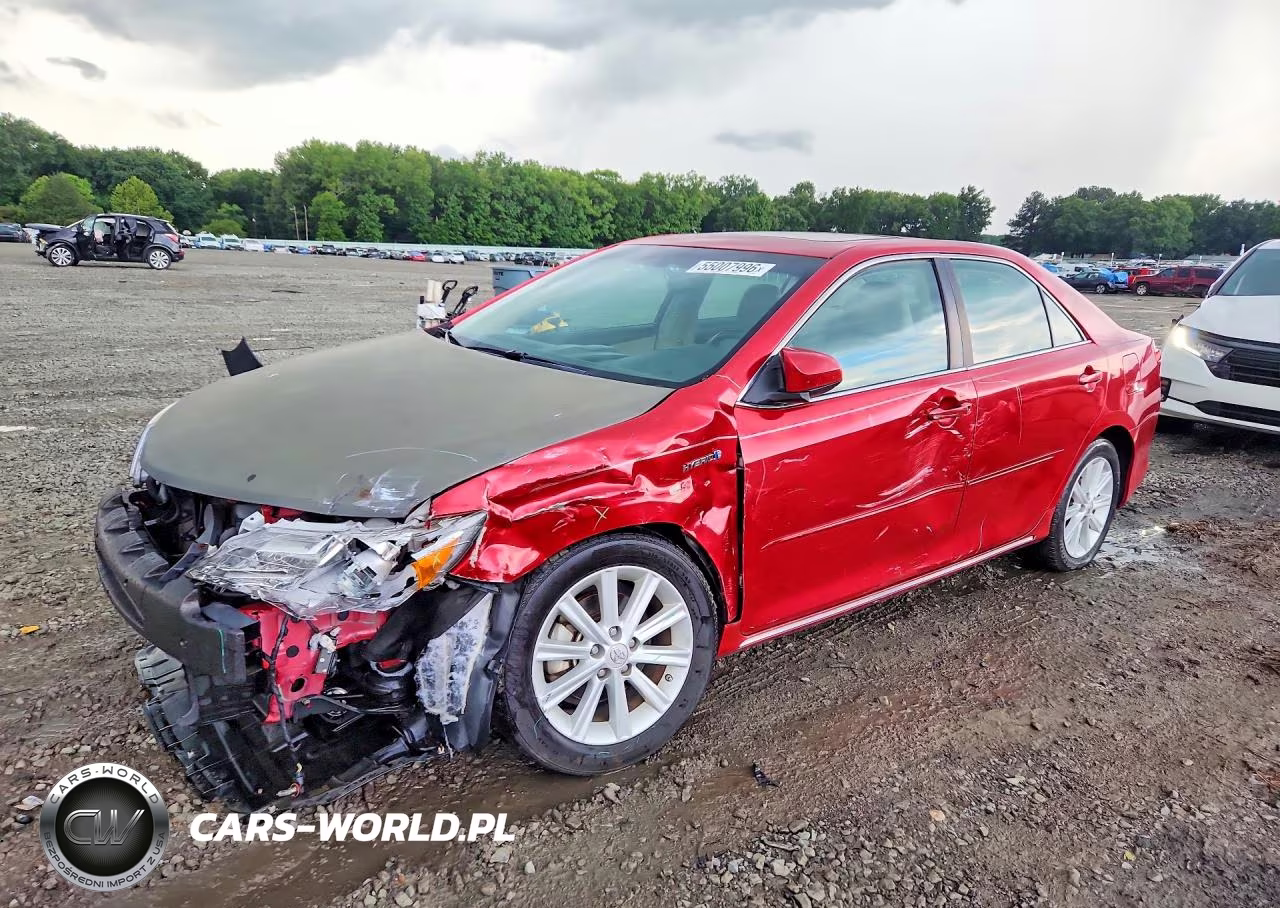 2013 Toyota Camry Hybrid Xle