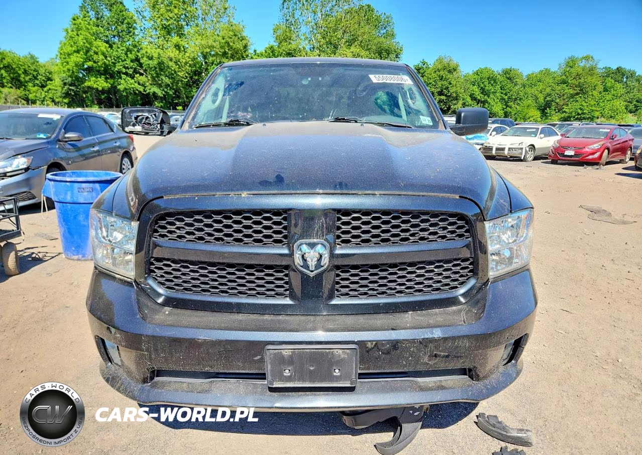 2019 Ram 1500 Classic Tradesman VIN:1C6RR7FG8KS536381 - 5