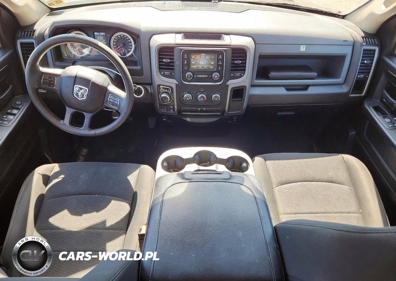 2019 Ram 1500 Classic Tradesman VIN:1C6RR7FG8KS536381 - 8