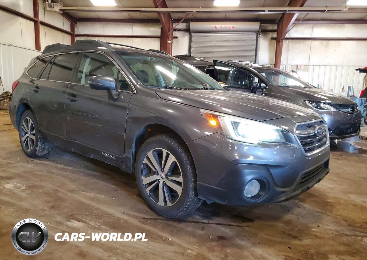 2018 Subaru Outback 2.5I Limited VIN:4S4BSANC0J3213960 - 4