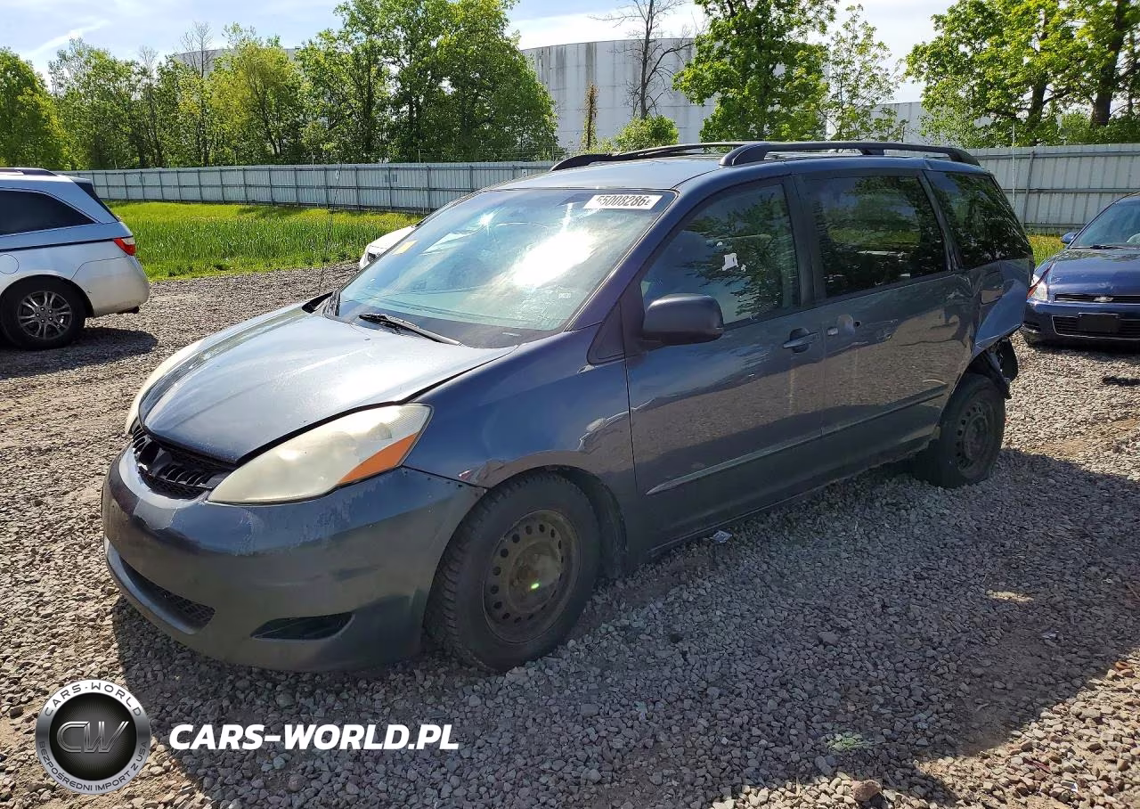 2007 Toyota Sienna Ce 7-Passenger