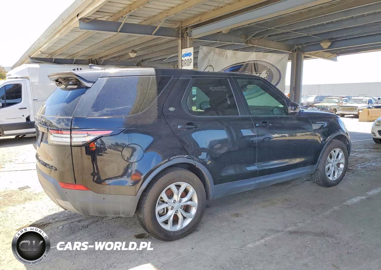 2020 Land Rover Discovery Se VIN:SALRG2RV8L2424265 - 3