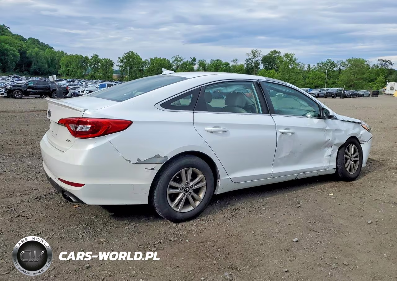 2017 Hyundai Sonata Eco VIN:5NPE24AA7HH456526 - 3