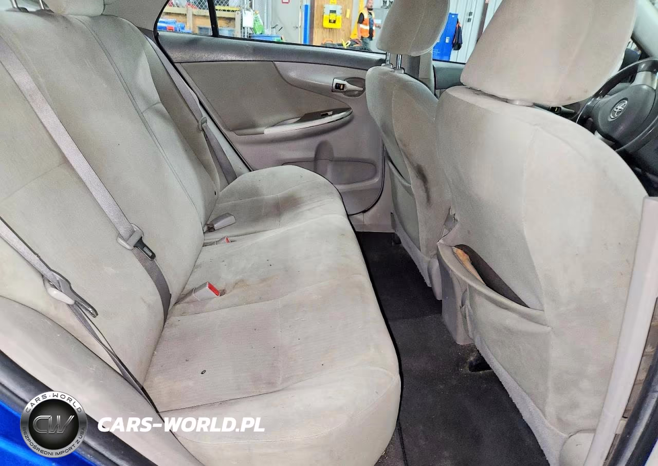 2010 Toyota Corolla Le VIN:2T1BU4EE8AC318867 - 10