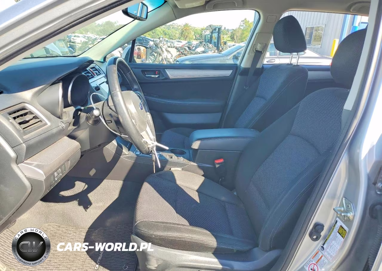 2016 Subaru Outback 2.5I Premium VIN:4S4BSACC1G3217057 - 7