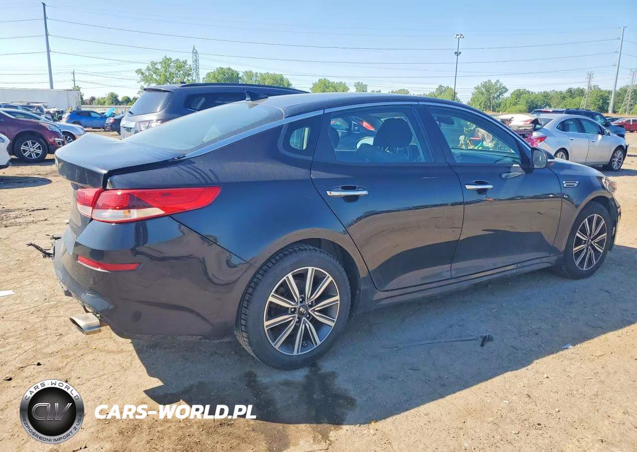 2019 Kia Optima Lx VIN:5XXGT4L30KG366318 - 3
