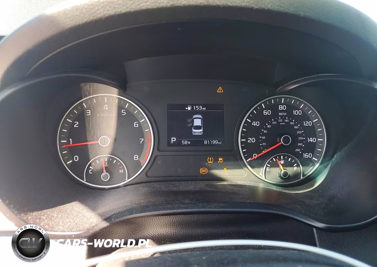 2019 Kia Optima Lx VIN:5XXGT4L30KG366318 - 9