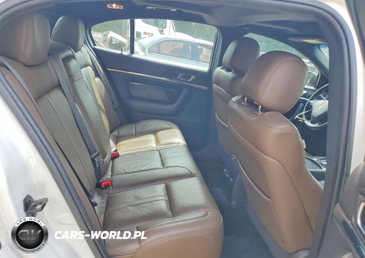 2014 Lincoln Mks VIN:1LNHL9FT7EG610262 - 10
