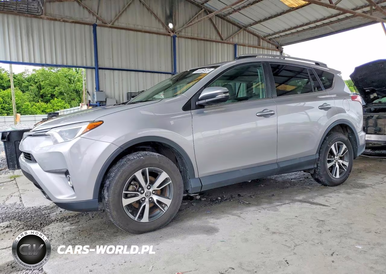 2017 Toyota Rav4 Xle – zdjęcie 1 z 12