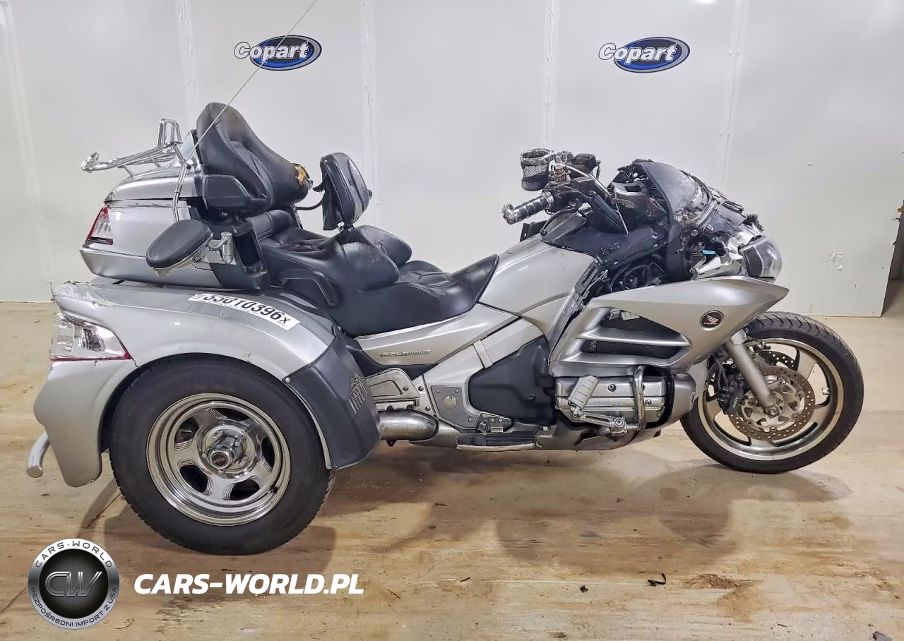 2015 Honda Gl1800