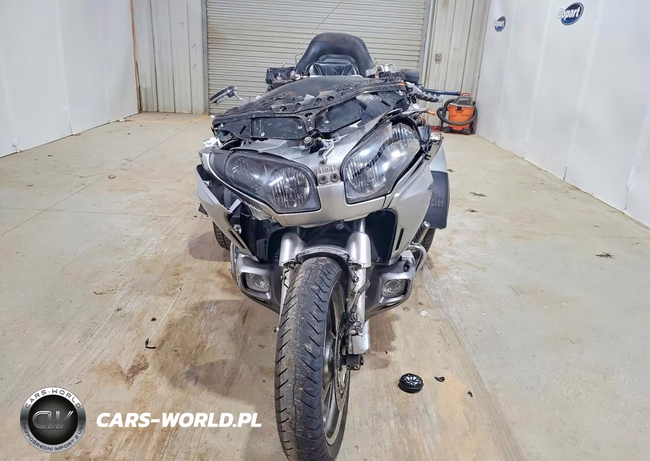 2015 Honda Gl1800 VIN:JH2SC68G1FK300557 - 2
