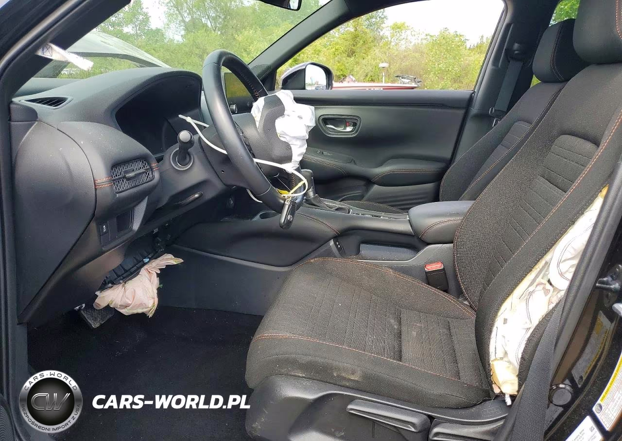 2025 Honda Hr-V Sport VIN:3CZRZ2H53SM770177 - 7