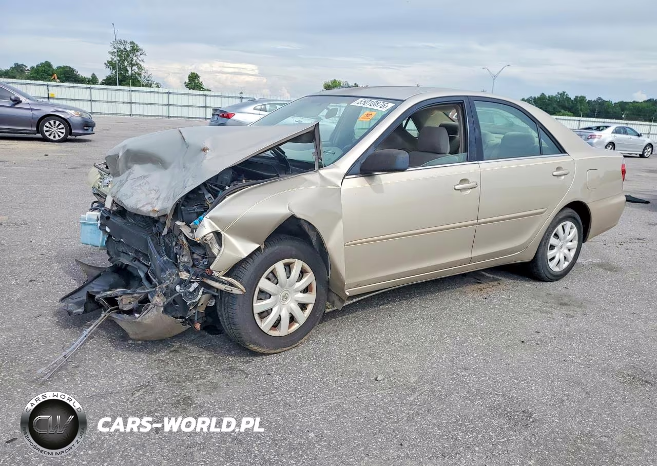 2005 Toyota Camry Standard
